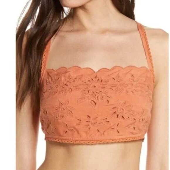 Free People‎ Movement Cassandra Embroidered Eyelet halter Crop Top Peach Sz M h2 - Picture 1 of 6